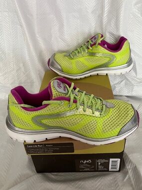 RYKA Electric Green Aspire Core-Lite Run Shoe Sneaker Sz 7 Womens NEW Girls Y2K